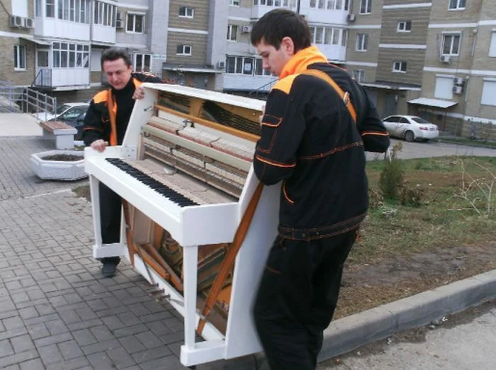 перевезення піаніно у Львові